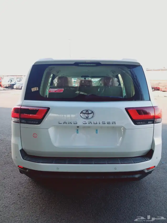 تويوتا لاندكروزر جي اكس ار GXR L2 ديزل اصفار 2024 21