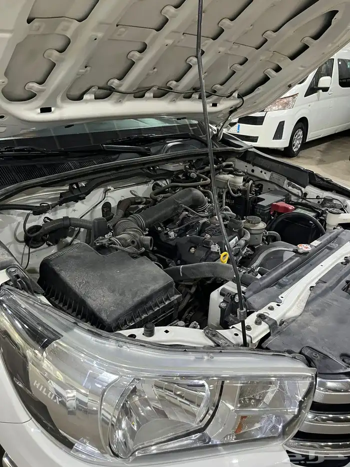 هايلوكس 2020 10