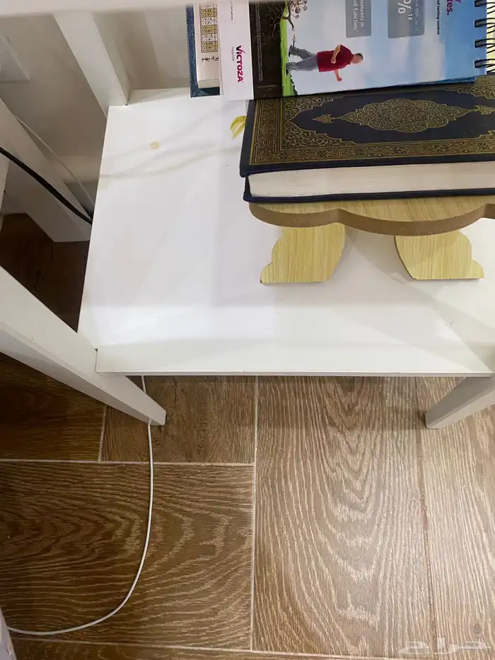 2 سرير ايكيا مع 2 كمودينه 3