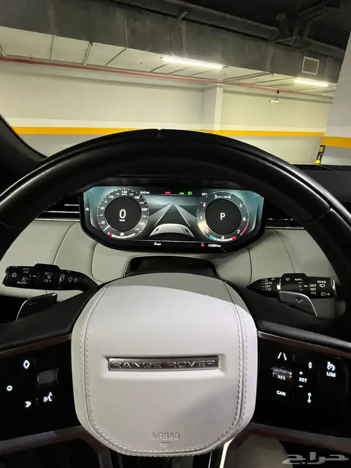 رانج روفر سبورت SE 2023 بلاك ايديشن 17