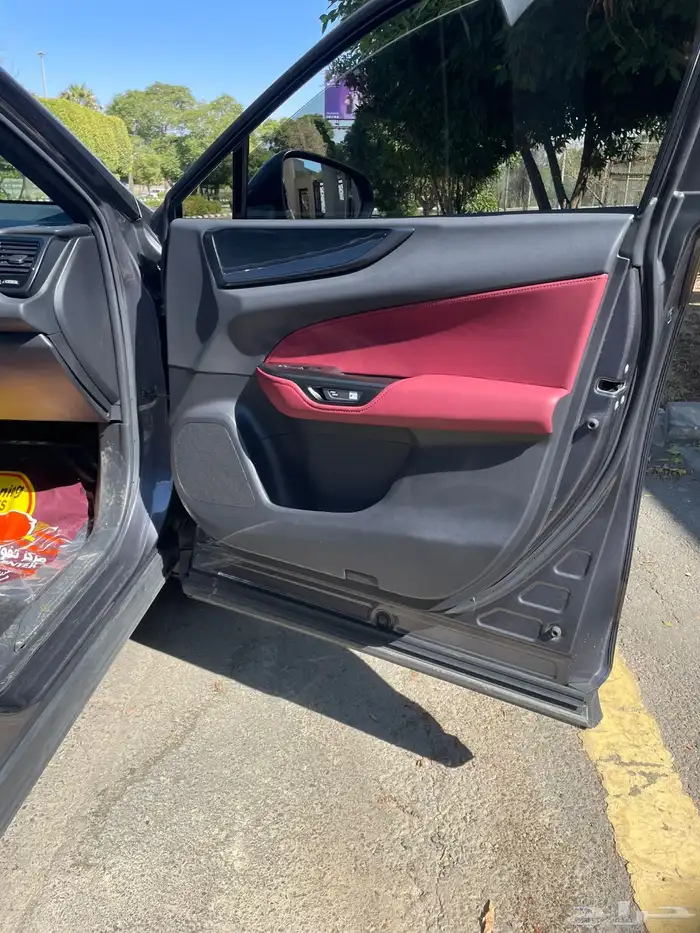 لكزس NX350 2023 13