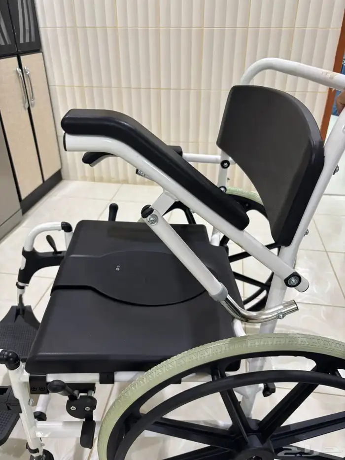 كرسي متحرك 7