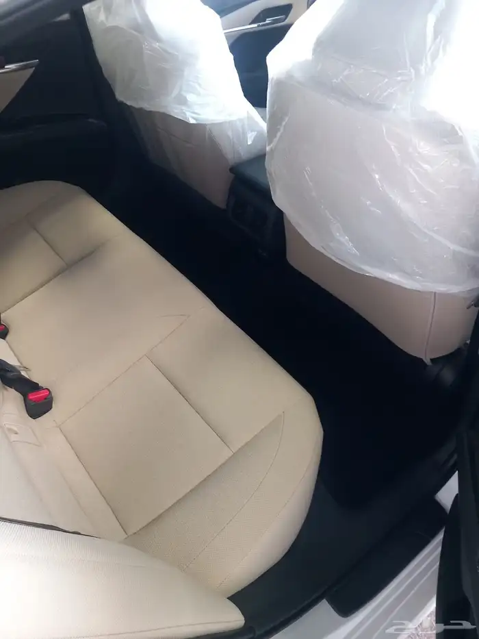 تويوتا كامري LE فل بنزين 2025 14