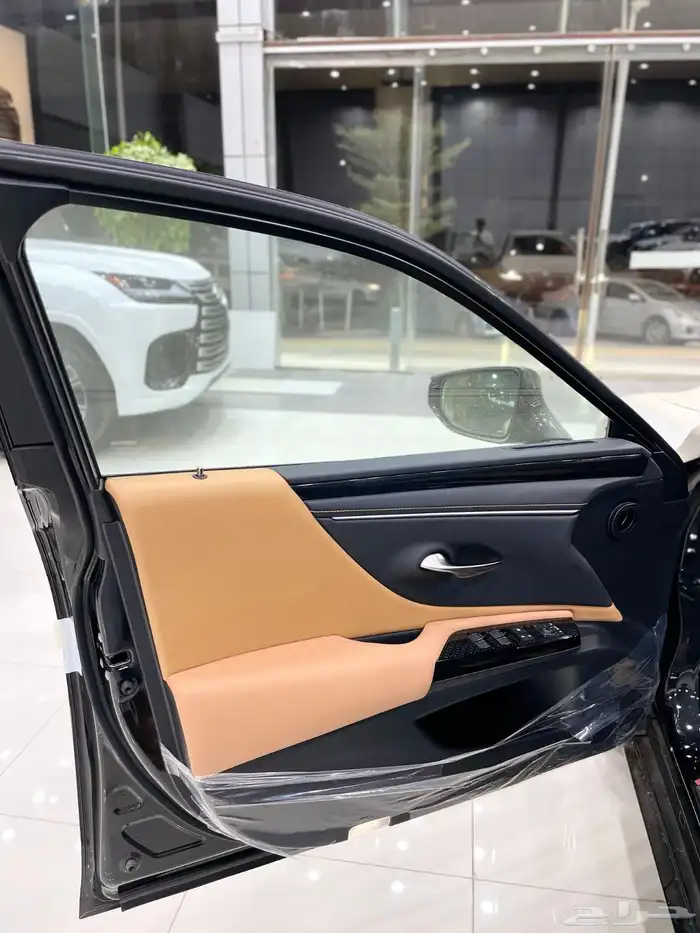 لكزس es300 هايبرد AH 21