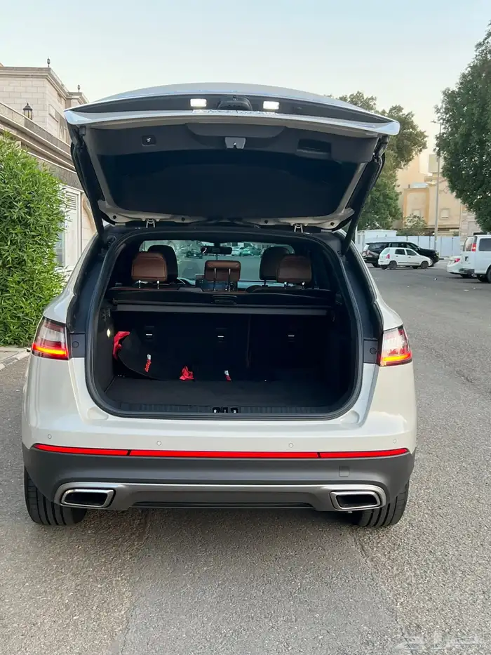 لينكولن نوتيلوس اخت الجديده 12