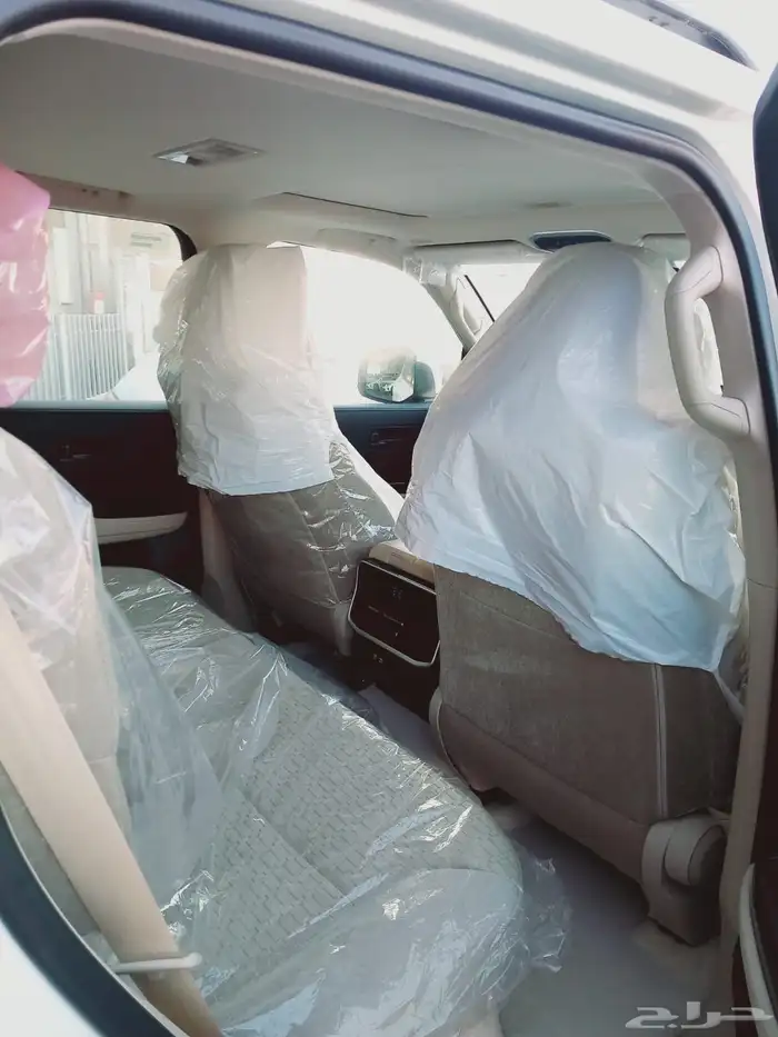 تويوتا لاندكروزر جي اكس ار GXR L2 ديزل اصفار 2024 18