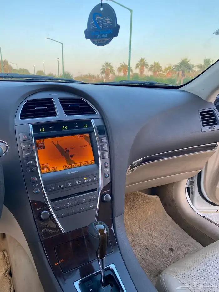لكزس Es 350 2012 10