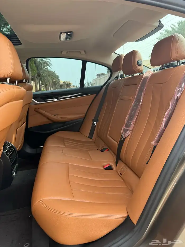 BMW 520i 2018 13