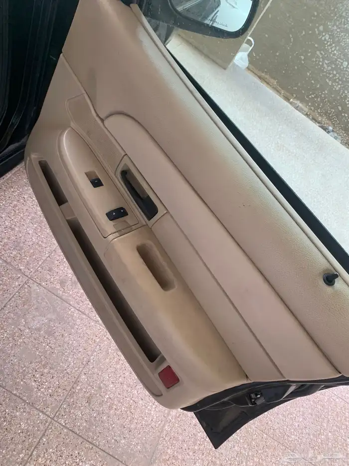 فورد كراون فكتوريا 2010 13