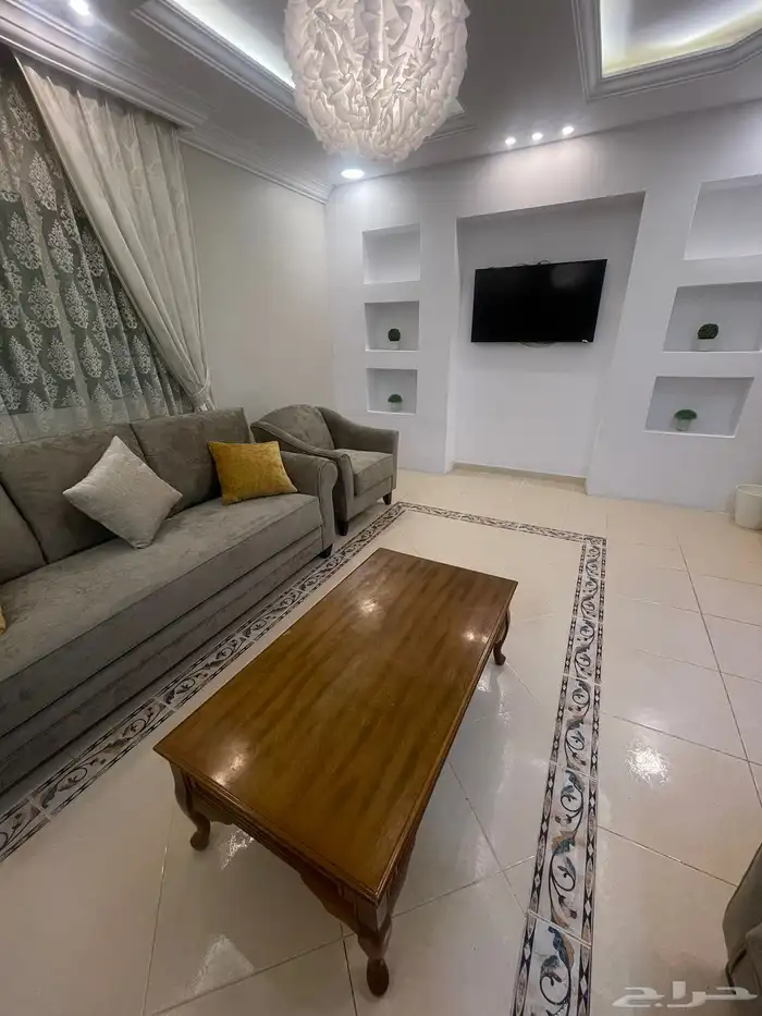 شقة مفروشة راقية للايجار ثلاث غرف وصالة في حى المروة بجدة 3