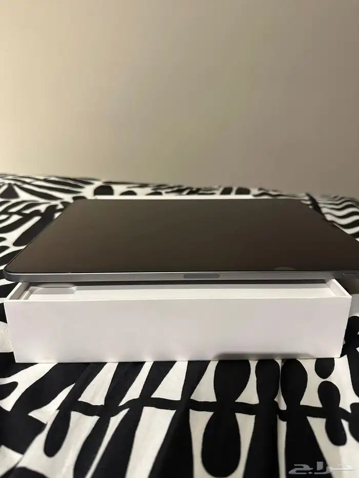 ايباد برو للبيع نضيف جدا 2