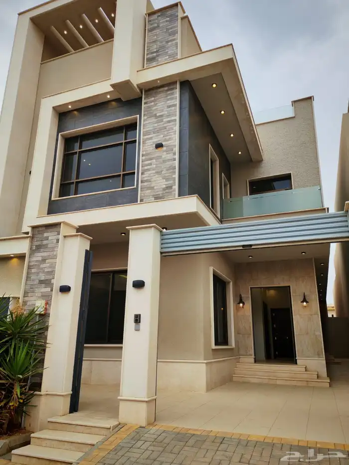 للبيع فلل دورين و ملحق با الخميس حي دوره الموسى وسط الخدمات 2