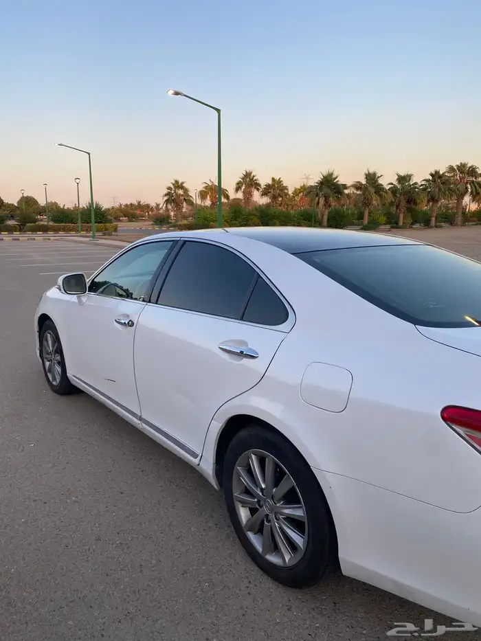 لكزس Es 350 2012 17