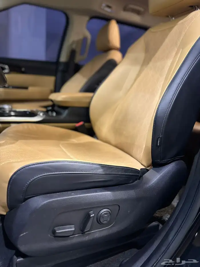 كرنفال 2022 ( ديزل ) عداد ديجتال فل كامل بحالة الوكالة 10