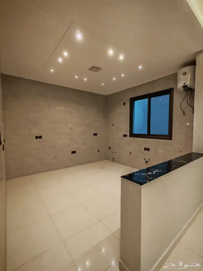 للبيع فلل دورين و ملحق با الخميس حي دوره الموسى وسط الخدمات 30