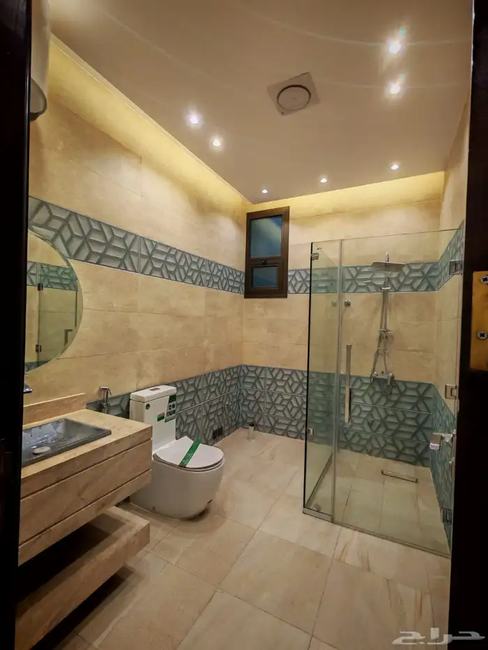 للبيع فلل دورين و ملحق با الخميس حي دوره الموسى وسط الخدمات 27