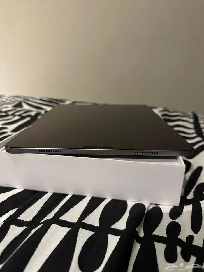 ايباد برو للبيع نضيف جدا 3