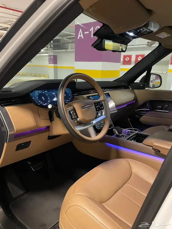 رنج روفر HSE P530 0