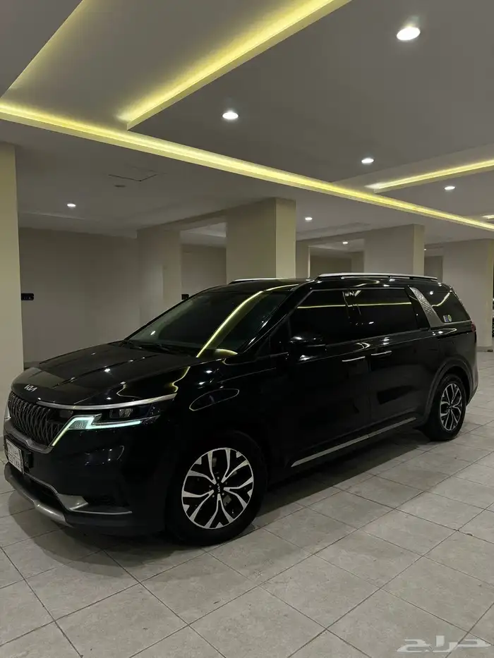 كرنفال 2022 ( ديزل ) عداد ديجتال فل كامل بحالة الوكالة 1