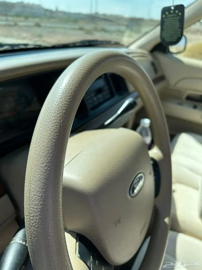 فورد فكتوريا 2009 17