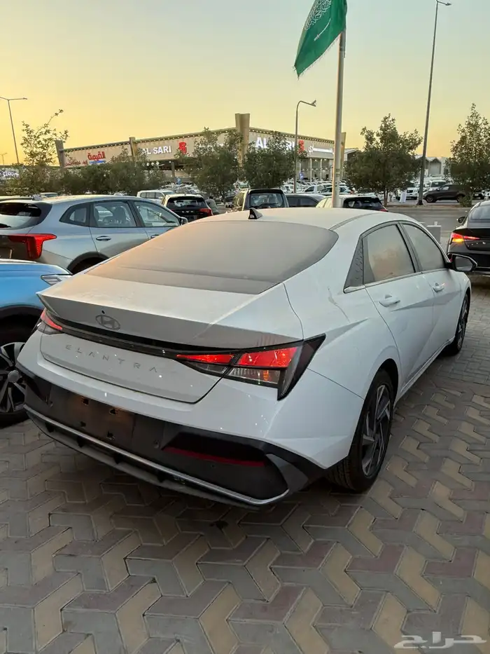 النترا 2025 كمفورت ابيض اسود زيتي  عروضنا غير لايفوتك 13