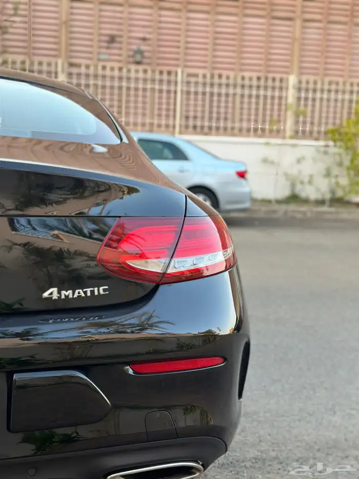 مرسيدس c300 كوبيه 8