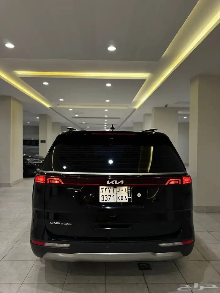 كرنفال 2022 ( ديزل ) عداد ديجتال فل كامل بحالة الوكالة 3