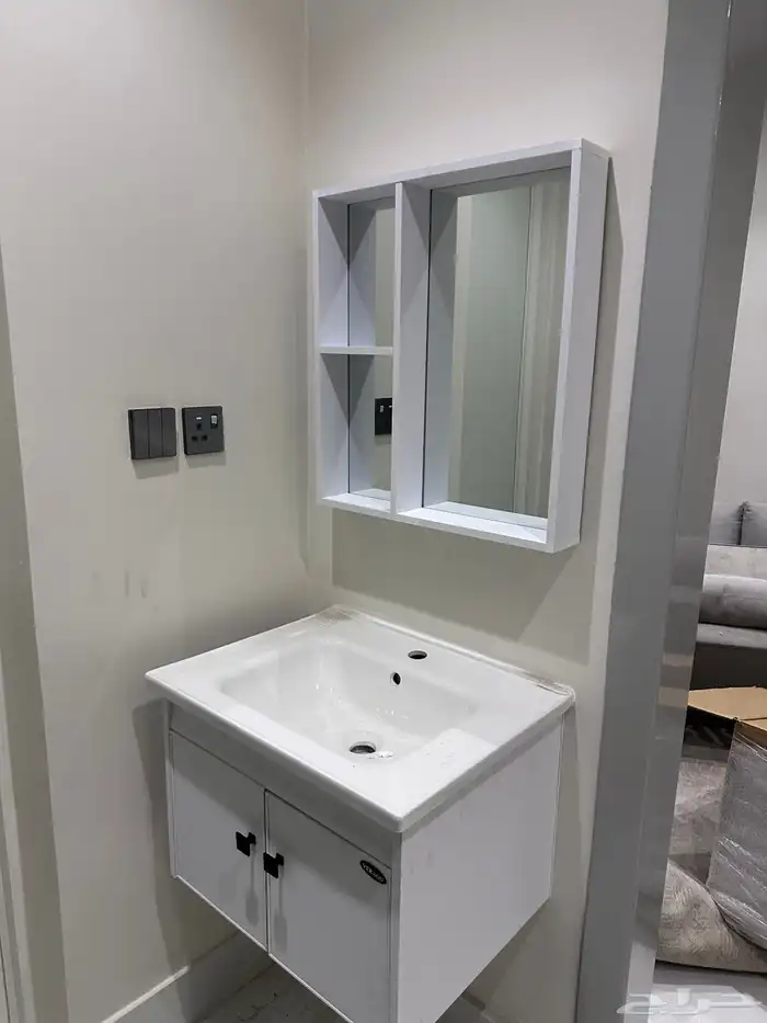 فني دقيق تركيب مغاسل مياه 1