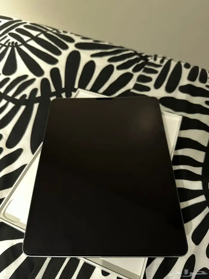 ايباد برو للبيع نضيف جدا 6