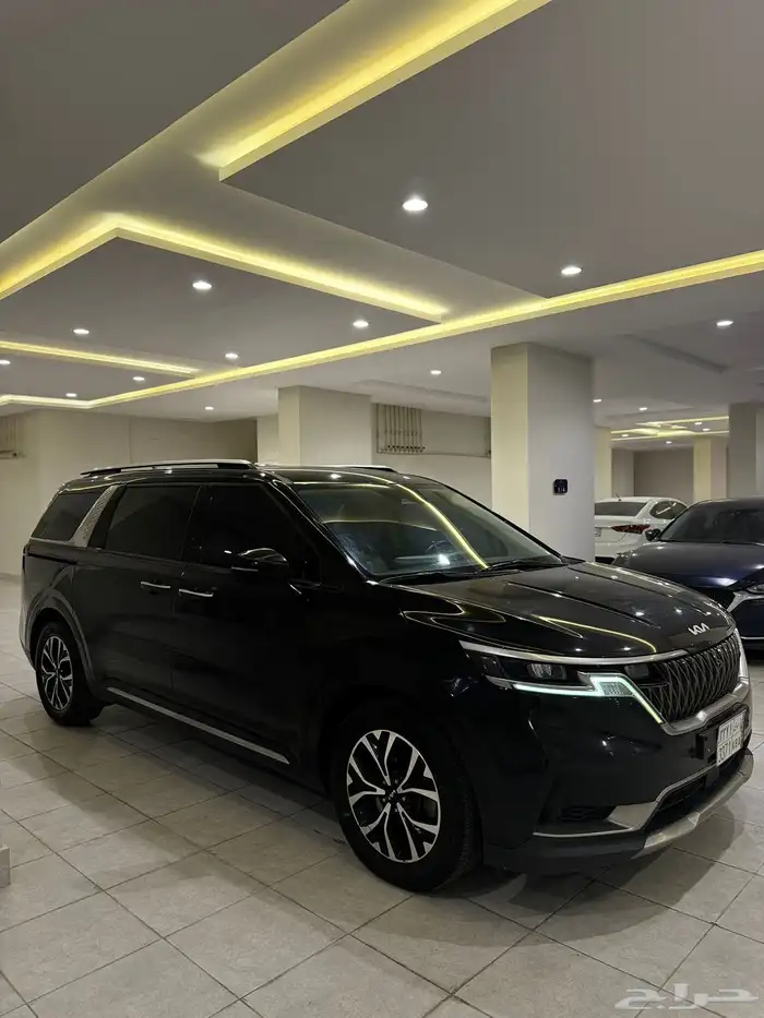 كرنفال 2022 ( ديزل ) عداد ديجتال فل كامل بحالة الوكالة 2