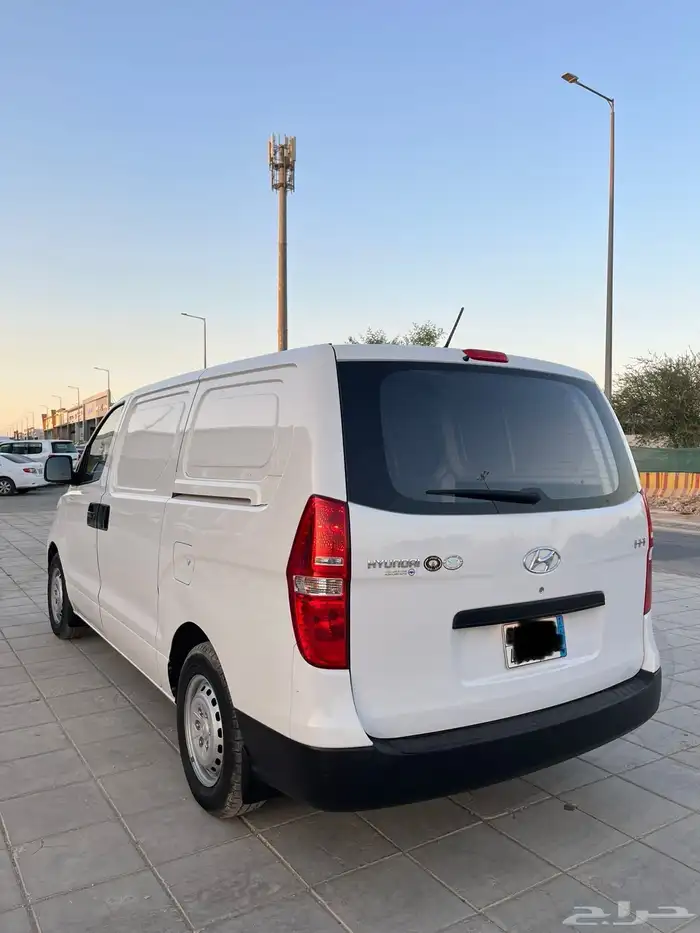 هونداي H-1 2021 نقل بضاعه للبيع 4