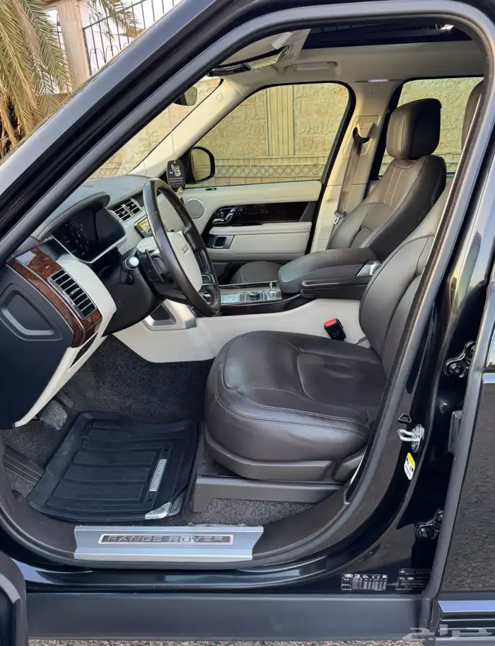 رنج روفر 2020 لارج قمة بالنظافه بسعر مناسب 16