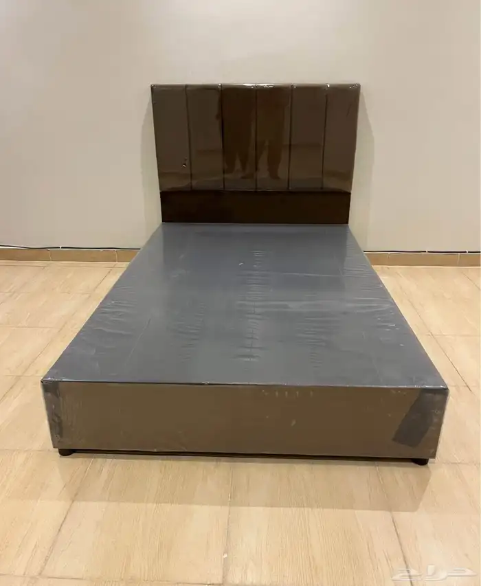 سريرنفر نفر و نص.. نفرين 5