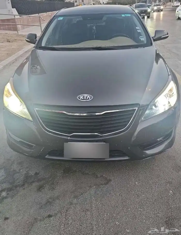 كيا كادينزا نظيفه ومفحوصه و مجدد الاستماره ساريه 2