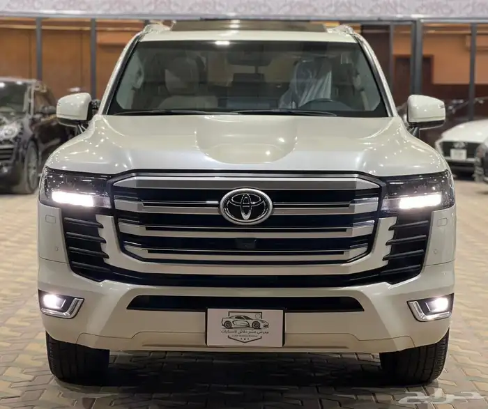 تويوتا لاندكروزر 2024 0