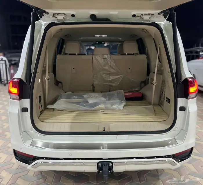 تويوتا لاندكروزر 2024 5