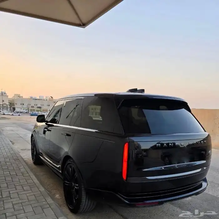للبيع رانج روفر فوج 2023 - V8 فل الفل الفل تم البيع 9