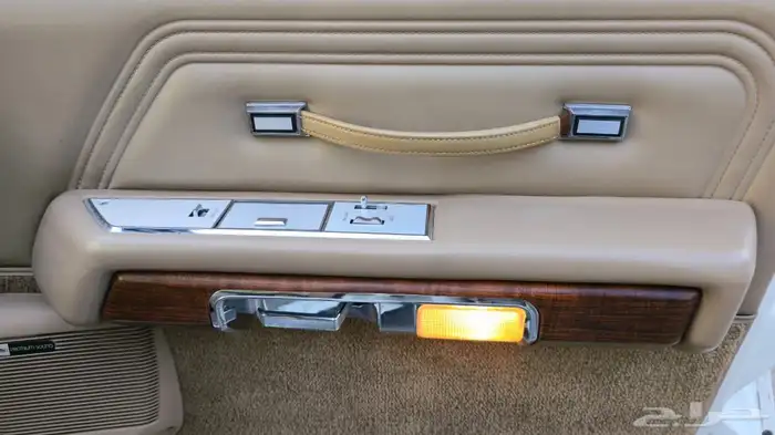 فورد فكتوريا 1990 12