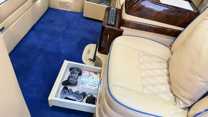 فان فيتو مرسيدس مواصفات ملكيه طلبيه خاصه 37