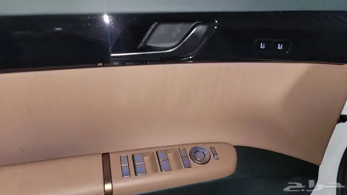 أزيرا كاليجرافي - 2023 - بنزين - 3.5cc وارد كوريا 11