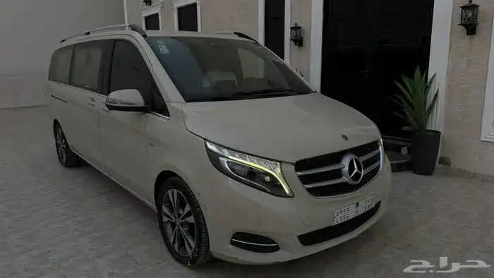 فان فيتو مرسيدس مواصفات ملكيه طلبيه خاصه 3