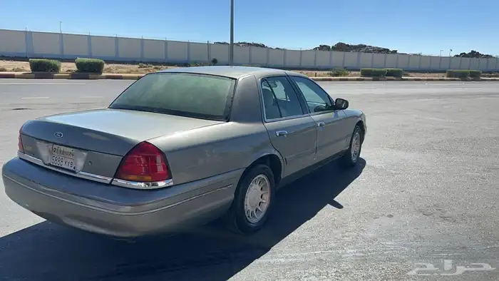 فورد موديل 2002 6