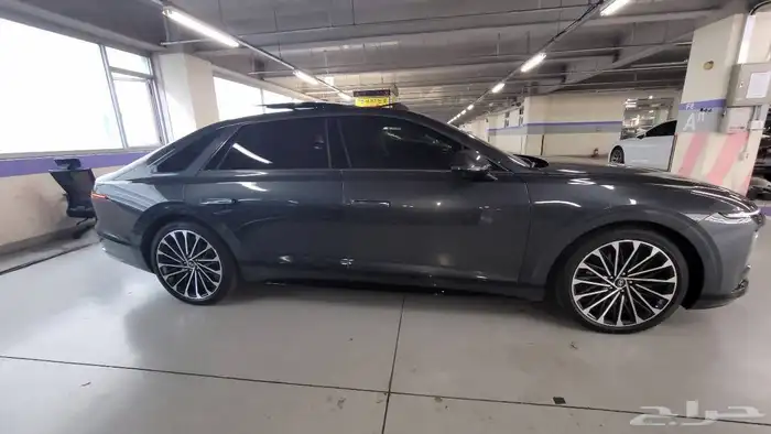 أزيرا كاليجرافي - 2023 - بنزين - 3.5cc وارد كوريا 4