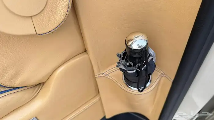 فان فيتو مرسيدس مواصفات ملكيه طلبيه خاصه 25