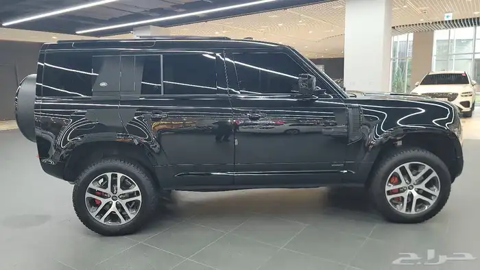 لاند روفر ديفندر 2023 Defender P400 X وارد كوريا 5