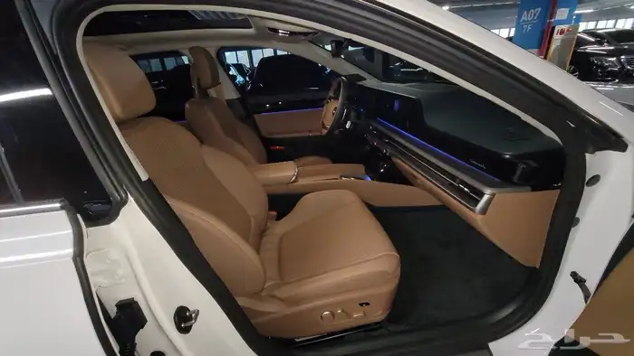 أزيرا كاليجرافي - 2023 - بنزين - 3.5cc وارد كوريا 31