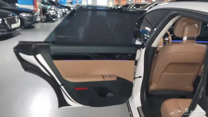 أزيرا كاليجرافي - 2023 - بنزين - 3.5cc وارد كوريا 18