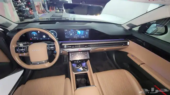 أزيرا كاليجرافي - 2023 - بنزين - 3.5cc وارد كوريا 18