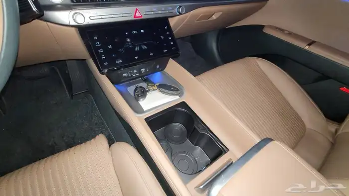 أزيرا كاليجرافي - 2023 - بنزين - 3.5cc وارد كوريا 20