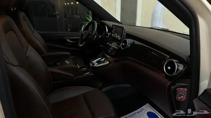 فان فيتو مرسيدس مواصفات ملكيه طلبيه خاصه 29